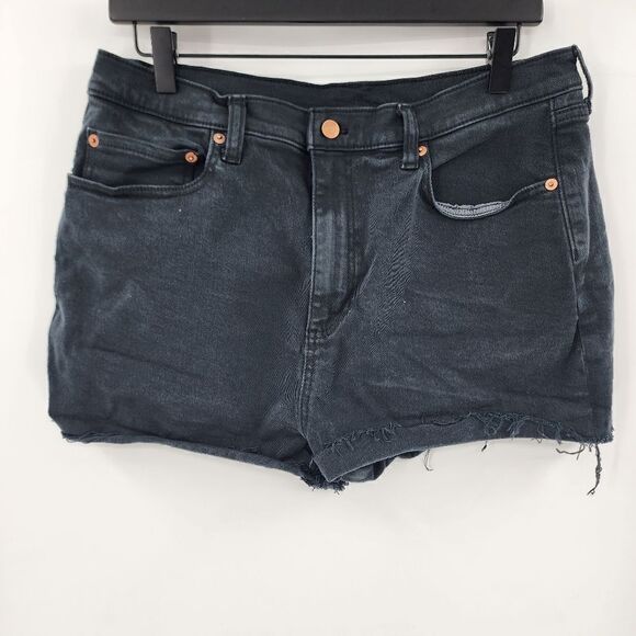 PINK Victoria's Secret Pants - Victoria's Secret PINK black shorts jeans cut off 31 summer